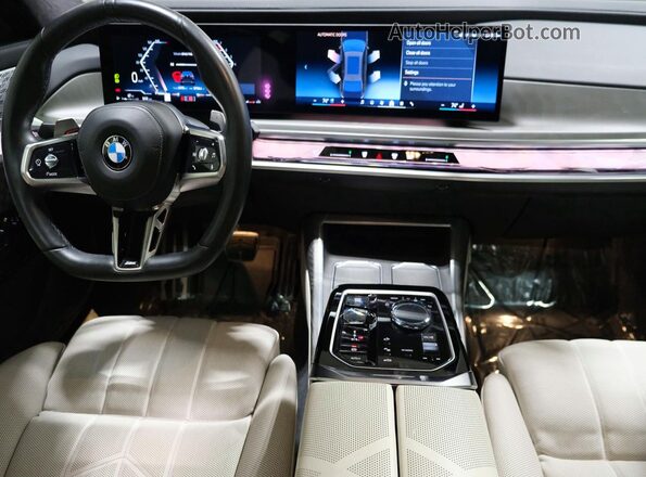 WBA33EJ02PCM30053 2023 BMW OTHER Black უკანა სავარძლების ხედი