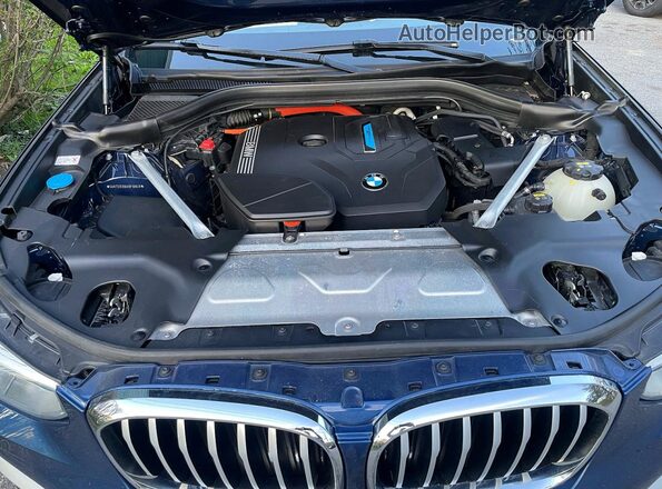 5UXTS1C08M9F18949 2021 BMW X3 Синий Вид панели приборов