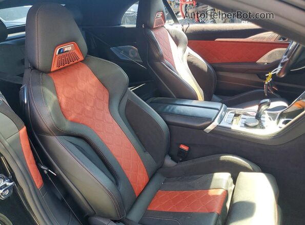 WBSDZ0C0XPCM22524 2023 BMW M8 Black Widok wnętrza z tyłu