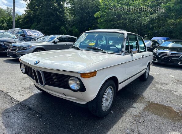 4280399 1974 BMW 2000 Белый Задняя правая четверть