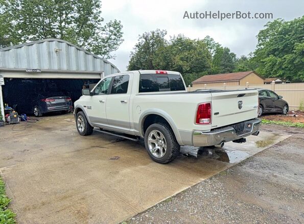 1C6RR7NM9JS254451 2018 RAM 1500 White Front right