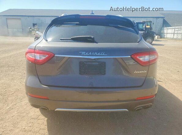 ZN661XUS9HX243254 2017 MASERATI LEVANTE Gray Front interior view