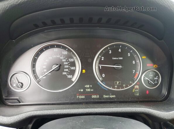 5UXWX9C32H0W79733 2017 BMW X3 Белый Вид задних сидений