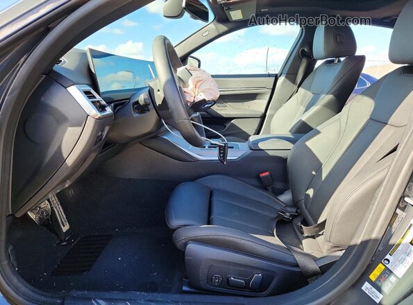 WBY23HD03SFV64510 2025 BMW I4 Серый Вид панели приборов