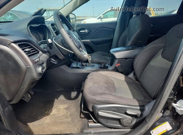 1C4PJLCB5KD327242 2019 JEEP CHEROKEE Черный Вид панели приборов