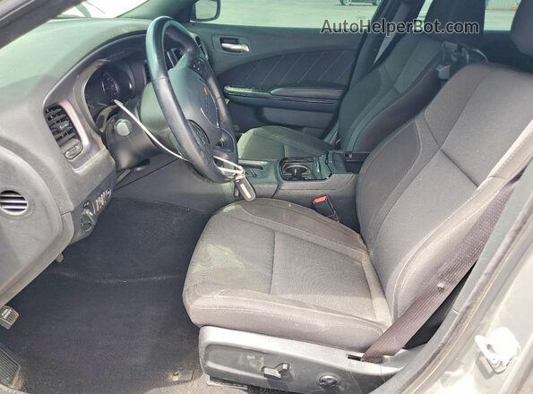 2C3CDXBG3KH715507 2019 DODGE CHARGER Серый Вид панели приборов