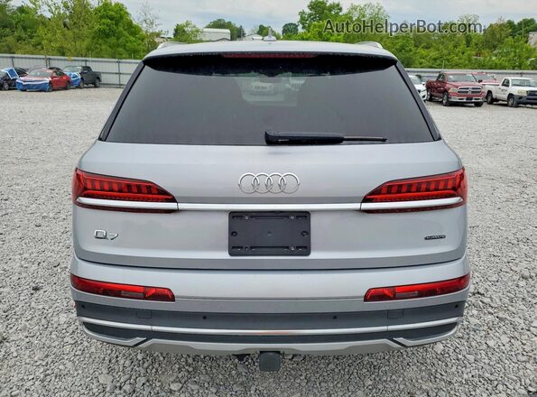 WA1LXAF73MD027785 2021 AUDI Q7 Серебряный Вид салона спереди