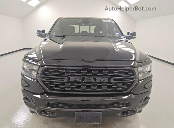 1C6RREFTXRN113098 2024 RAM 1500 Черный Вид сзади