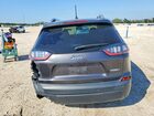2019 Jeep Cherokee Latitude Plus Серый vin: 1C4PJLLB0KD486427