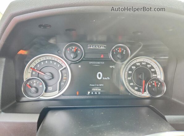 1C6RR7KT6KS677243 2019 RAM 1500 Серый Вид задних сидений