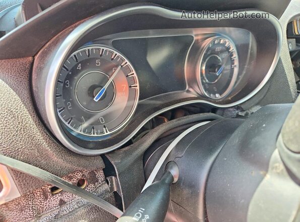 2C3CCAAG3GH141936 2016 CHRYSLER 300 Красный Вид задних сидений