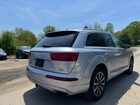 2017 Audi Q7 Premium Plus Серебряный vin: WA1LAAF78HD004851