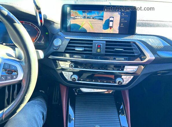 5UX2V1C08M9G98579 2021 BMW X4 Белый Вид задней части салона