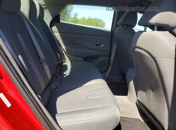 KMHLM4AJ1PU038383 2023 HYUNDAI ELANTRA Красный Вид задней части салона