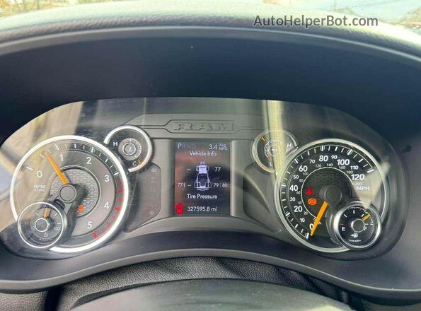 3C7WRTCL6NG246032 2022 RAM 3500 Белый Вид щитка приборов