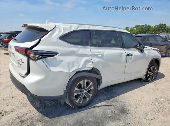 5TDKDRBH5RS547361 2024 TOYOTA HIGHLANDER White Trasero derecho