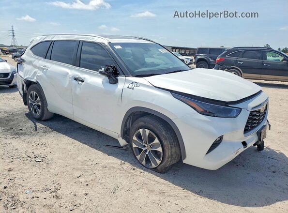 5TDKDRBH5RS547361 2024 TOYOTA HIGHLANDER White Delantero derecho
