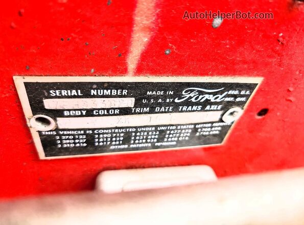 D7FH333820 1957 FORD THUNDERBIRD Red Widok komory silnika