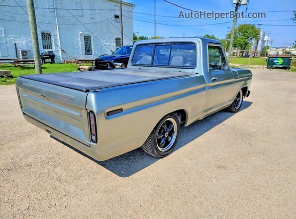 F10GCEE5829 1979 FORD F Silver Delantero derecho