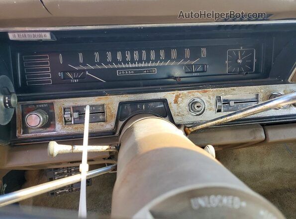 H8146852 1968 CADILLAC 2 Gold Vista del cuadro de instrumentos