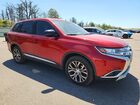 2018 Mitsubishi Outlander Es Красный vin: JA4AD2A33JZ010896