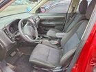 2018 Mitsubishi Outlander Es Красный vin: JA4AD2A33JZ010896