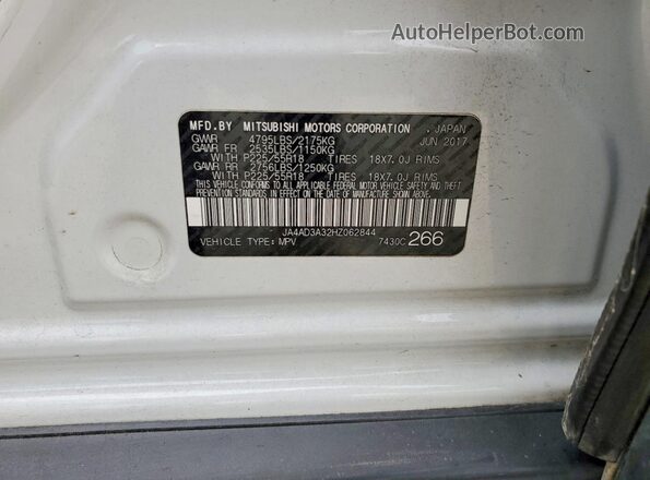 JA4AD3A32HZ062844 2017 MITSUBISHI OUTLANDER White Vista de la etiqueta del VIN
