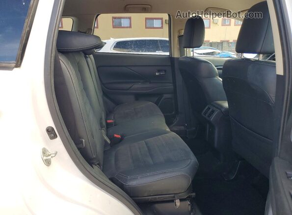 JA4AD3A39KZ025975 2019 MITSUBISHI OUTLANDER Белый Вид задних сидений