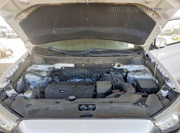 JA4AP3AW2HZ026590 2017 MITSUBISHI OUTLANDER Белый Вид задней части салона