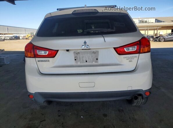 JA4AP3AW2HZ026590 2017 MITSUBISHI OUTLANDER Белый Вид сзади