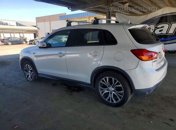 JA4AP3AW2HZ026590 2017 MITSUBISHI OUTLANDER Белый Задняя левая четверть