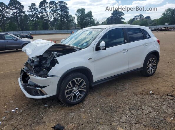 JA4AP3AW5HZ056117 2017 MITSUBISHI OUTLANDER Белый Передняя левая четверть