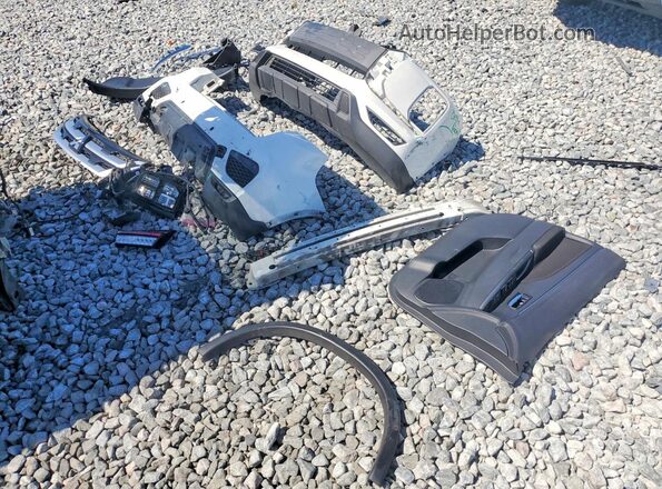 JA4AP4AU1LU030284 2020 MITSUBISHI OUTLANDER Белый Вид наклейки с VIN-кодом