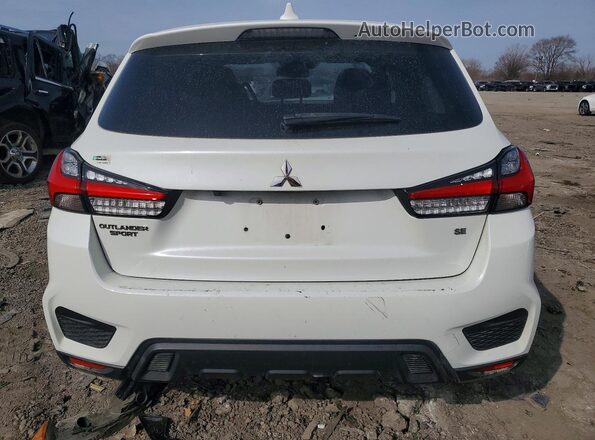JA4AP4AU3LU024180 2020 MITSUBISHI OUTLANDER Белый Вид сзади