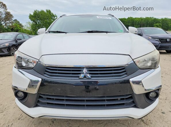 JA4AP4AW3GZ041653 2016 MITSUBISHI OUTLANDER White Vista frontal
