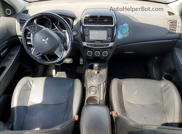 JA4AR4AWXHZ059790 2017 MITSUBISHI OUTLANDER Коричневый Вид панели приборов
