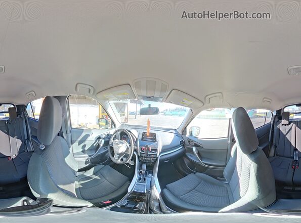 JA4AT4AA2JZ047743 2018 MITSUBISHI ECLIPSE Серебряный Панорамный вид салона 360°