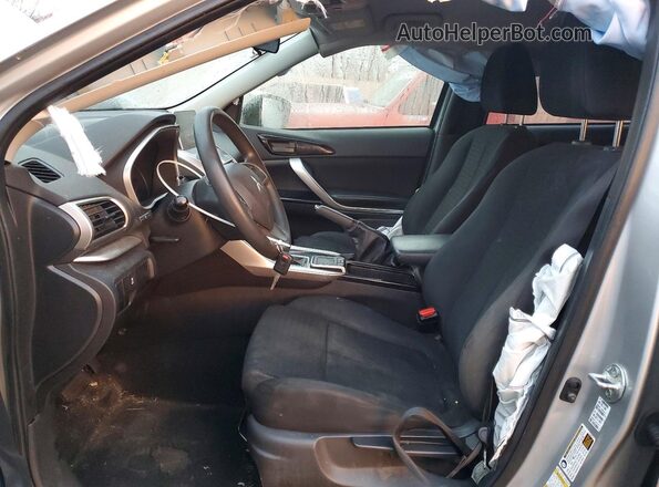 JA4AT4AA3KZ003672 2019 MITSUBISHI ECLIPSE Серебряный Вид салона спереди
