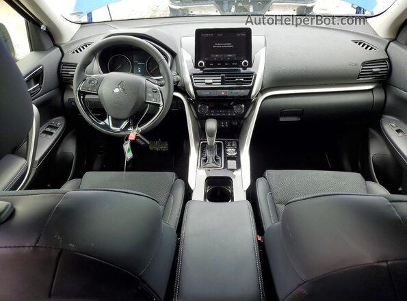 JA4ATWAA2TZ020623 2026 MITSUBISHI ECLIPSE Синий Вид панели приборов