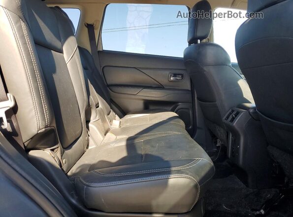 JA4AZ3A31LZ043258 2020 MITSUBISHI OUTLANDER Серый Вид задней части салона