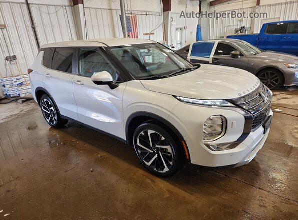 JA4J4VA83RZ080892 2024 MITSUBISHI OUTLANDER Белый Передняя правая четверть