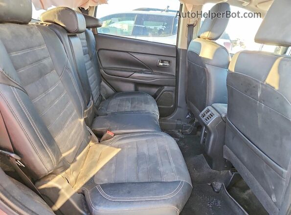 JA4JZ3AX8LZ603716 2020 MITSUBISHI OUTLANDER Коричневый Вид задней части салона