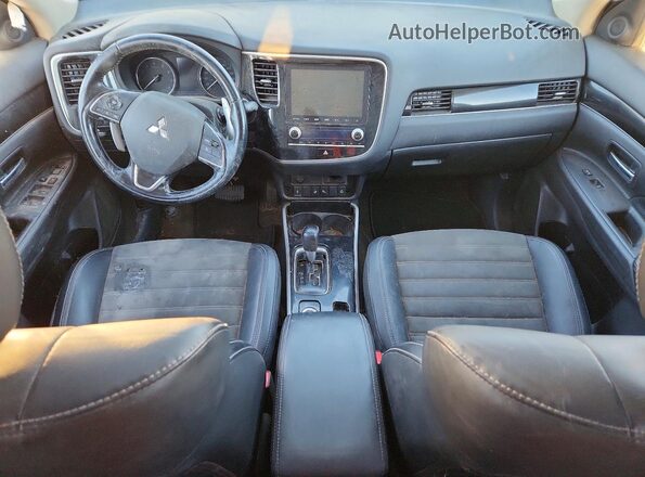 JA4JZ3AX8LZ603716 2020 MITSUBISHI OUTLANDER Коричневый Вид панели приборов