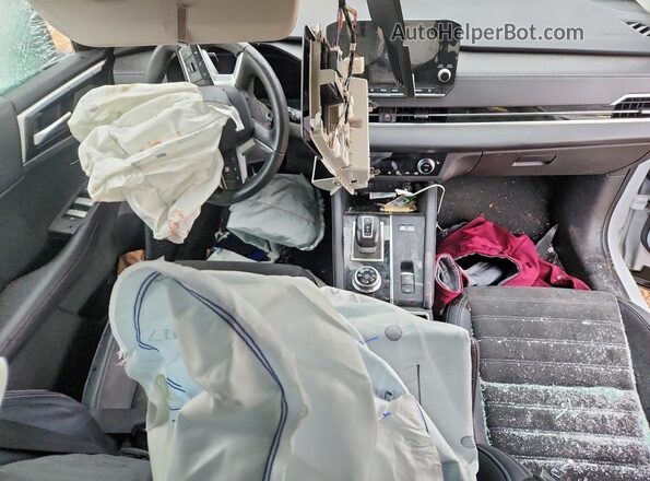 JA4T5VA96SZ010002 2025 MITSUBISHI OUTLANDER Белый Вид панели приборов