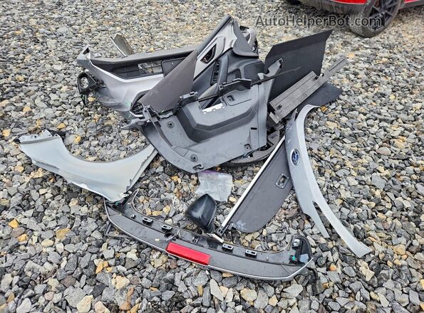 JF1GUABC2R8373562 2024 SUBARU IMPREZA Silver Vista del compartimento del motor