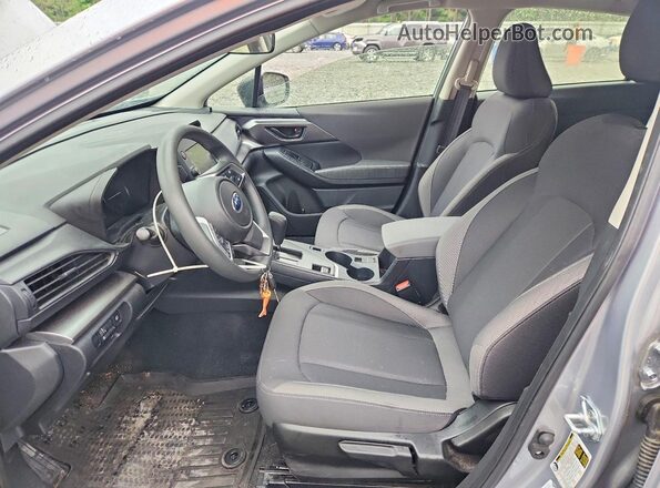 JF1GUABC2R8373562 2024 SUBARU IMPREZA Silver Vista interior delantera
