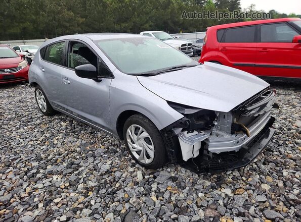 JF1GUABC2R8373562 2024 SUBARU IMPREZA Silver Delantero derecho