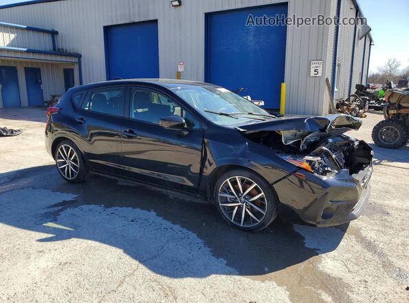 JF1GUAFC3R8233675 2024 SUBARU IMPREZA Черный Передняя правая четверть