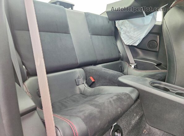 JF1ZCAC14K9601151 2019 SUBARU BRZ Silver უკანა სავარძლების ხედი