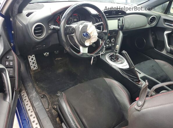 JF1ZCAC15H9605587 2017 SUBARU BRZ Синий Вид панели приборов